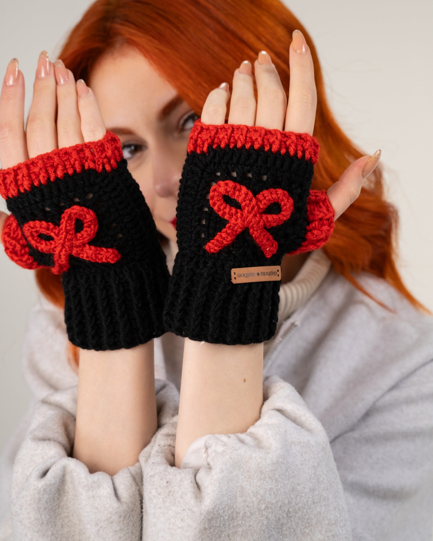 Red Ribbon Tasarım Eldiven